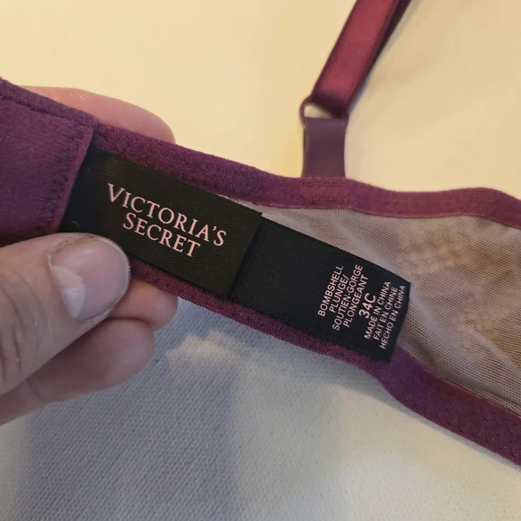Victoria's Secret Plum Lace Bombshell Push Up Bra - Picture 6 of 11